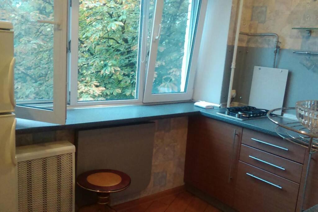 Квартира на КПИ Киев Экстерьер фото